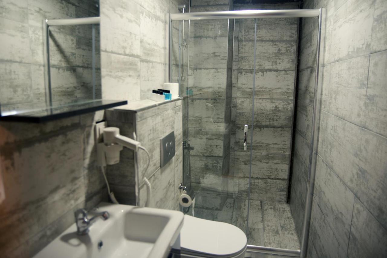 Ars Taxim Hotel Истанбул Екстериор снимка