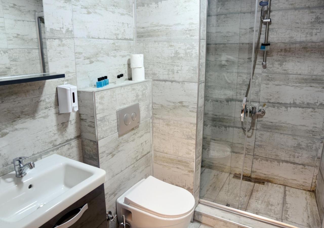 Ars Taxim Hotel Истанбул Екстериор снимка